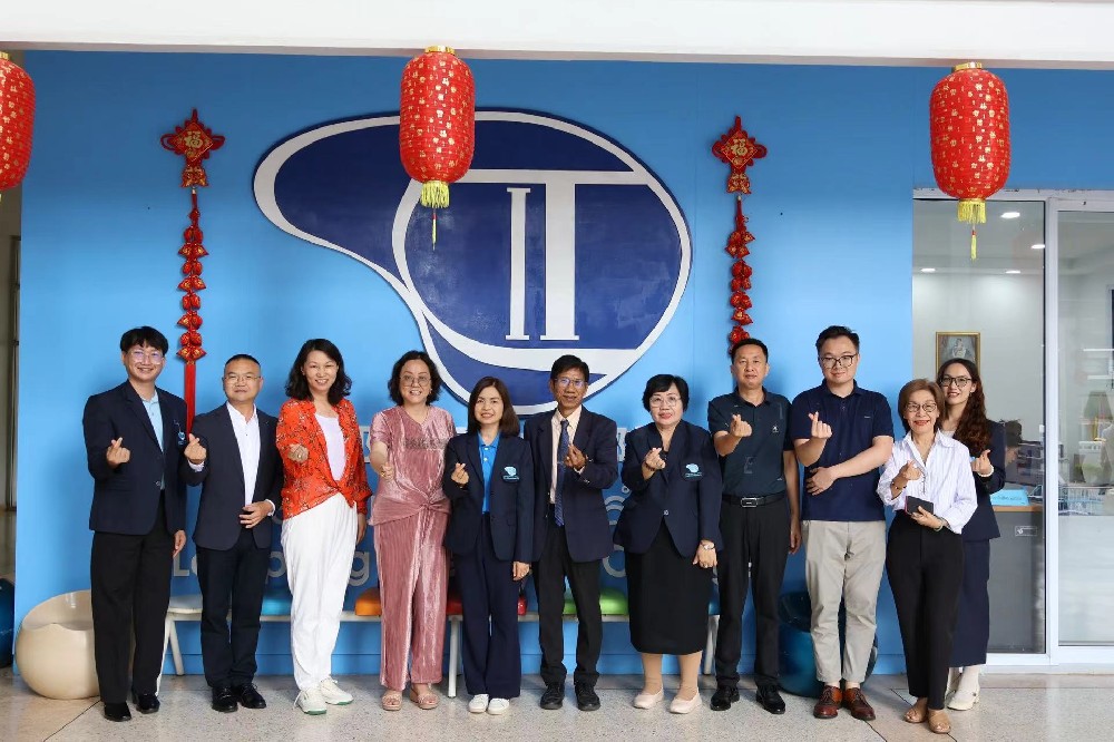 广州梦承中高考学校到访南邦国际技术学院并签署合作协议