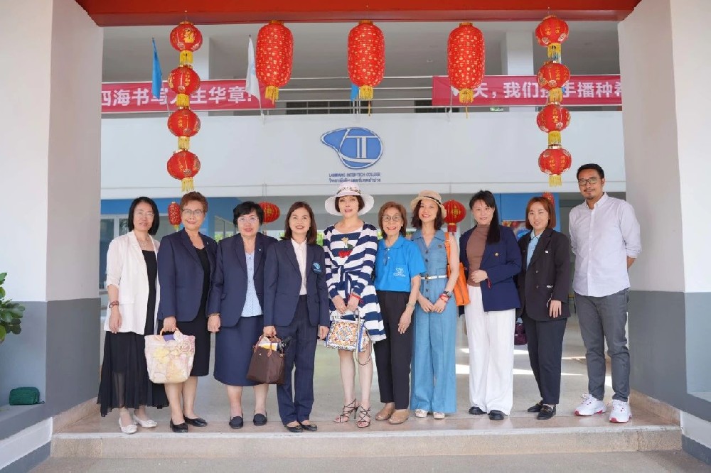 北京市实验外国语学校领导莅临南邦国际科技学院