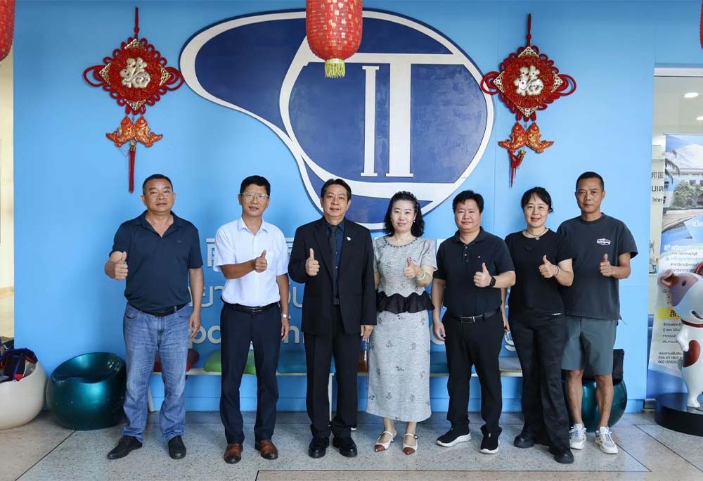 泰国清莱复兴中学到访泰国南邦国际科技学院